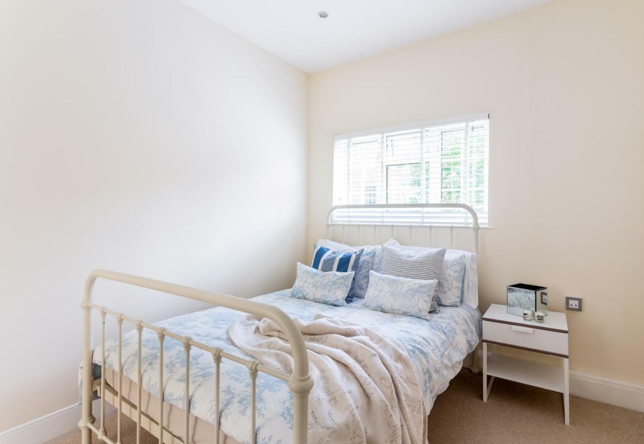 Logan Mews By Lime Street Apartment London Exterior photo